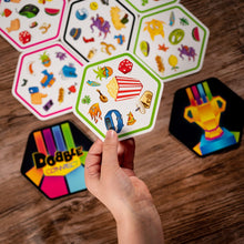 Cargar imagen en el visor de la galería, DOBBLE CONNECT
