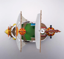 Cargar imagen en el visor de la galería, MAQUETA ARMABLE THOUSAND SUNNY GRANDE
