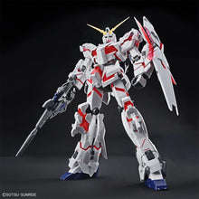 Cargar imagen en el visor de la galería, MEGA 1/48 UNICORN GUNDAM DESTROY MODE
