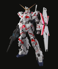 Cargar imagen en el visor de la galería, PG 1/60 RX-0 UNICORN GUNDAM
