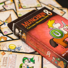 Cargar imagen en el visor de la galería, MUNCHKIN 8: CENTAUROS DE LA MAZMORRA
