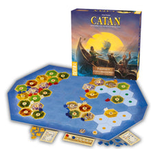 Cargar imagen en el visor de la galería, CATAN EXPANSIÓN PIRATAS Y EXPLORADORES
